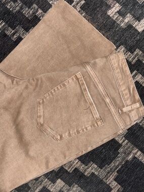 Vervet Pink Cropped Jean Size 30 Raw Hem NWOT